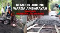 Warga Ambarayah Bahu-Membahu Membangun Jalan