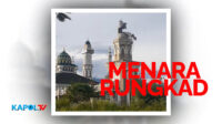 Menara Masjid Remuk “Teu Gugur Teu Angin” Ditinjau