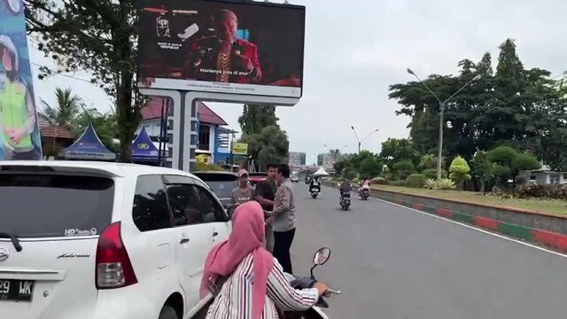 Pengunjung Pantai Pangandaran Masih Normal