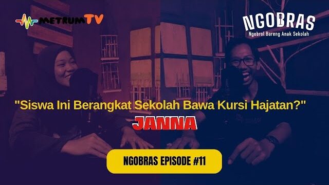 BERANGKAT SEKOLAH JALAN 15 KM SETIAP HARI??HARUS PIKUL BAJU SEKOLAH KALAU AIR LAUT NAIK