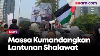Selain Atribut, Lantunan Shalawat Juga Kompak Dibawakan Massa saat Aksi Bela Palestina