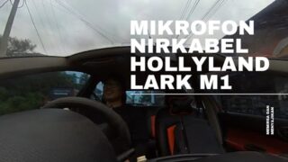 Monolog dalam Perjalanan Menggunakan Mikrofon Nirkabel