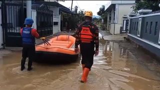 Ratusan Rumah Terendam Banjir di Desa Tanjungsari