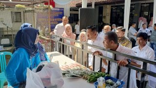 Polres Tasikmalaya Kota Gelar Bazar Ramadan untuk Stabilitas Harga