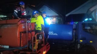 Kebakaran di Singaparna: Rumah Pak Hasan Hangus, Tiga Jiwa Mengungsi