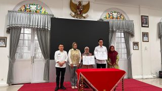OJK dan Pemkab Sumedang Perkuat Program KEJAR Lewat Surat Edaran Bupati
