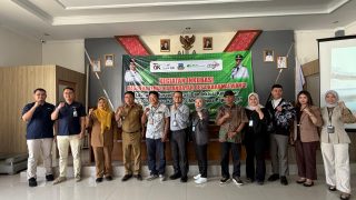 OJK dan TPAKD Garut Perkuat UMKM Desa Wisata Tepas Papandayan Lewat Program Desa EKI