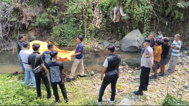 Tiga Anak Temukan Jasad Bayi Perempuan Saat Memancing di Sungai Cibodas Tasikmalaya