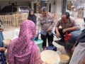 Tanggapi Krisis Air Bersih, Polsek Tamansari dan PDAM Salurkan 1.000 Liter Air untuk Warga Setiawargi