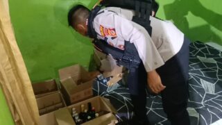 Sembunyikan Miras dekat Toren Air, Pengedar di Ciamis Diciduk Tim Maung Galuh Polres Ciamis