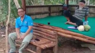 Menemukan Ketenangan Hidup Bersama Kang Yanto Oce: Kesederhanaan Tokoh Sosial Tasikmalaya yang Tak Pernah Pudar