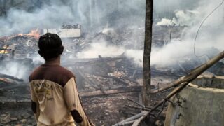 Kebakaran di Bojonggambir Tasikmalaya Hanguskan 5 Rumah Panggung, Kerugian Rp850 Juta