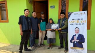 Puluhan Warga Garut dan Tasikmalaya Terima BSPS, Aspirasi Lola Nelria Oktavia Berbuah Manfaat